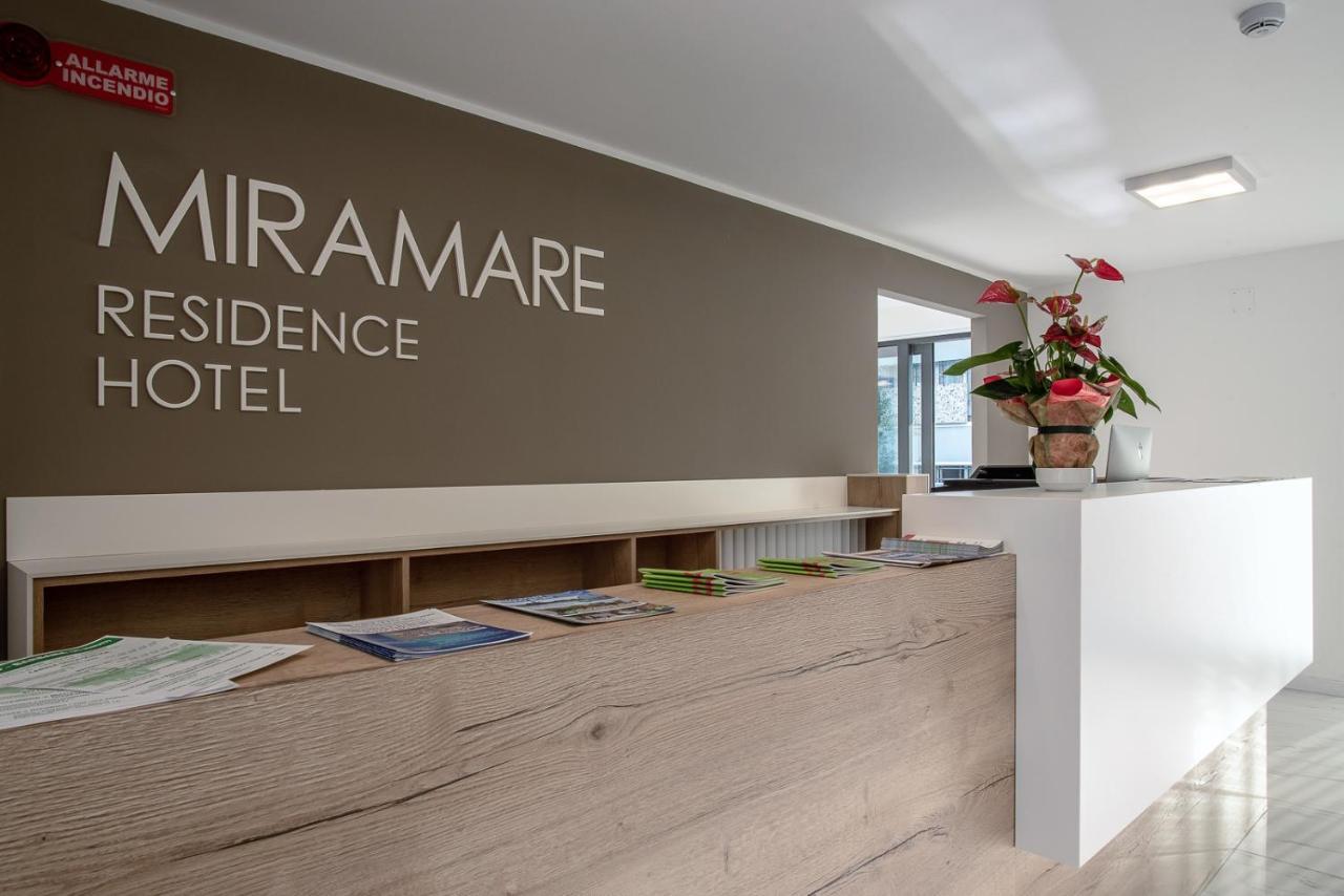 גראדו Aparthotel Miramare מראה חיצוני תמונה